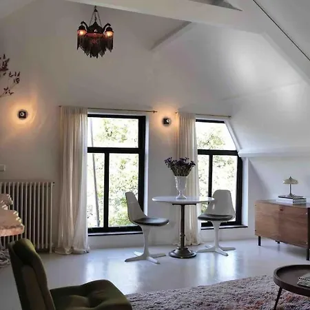 Boutique In *